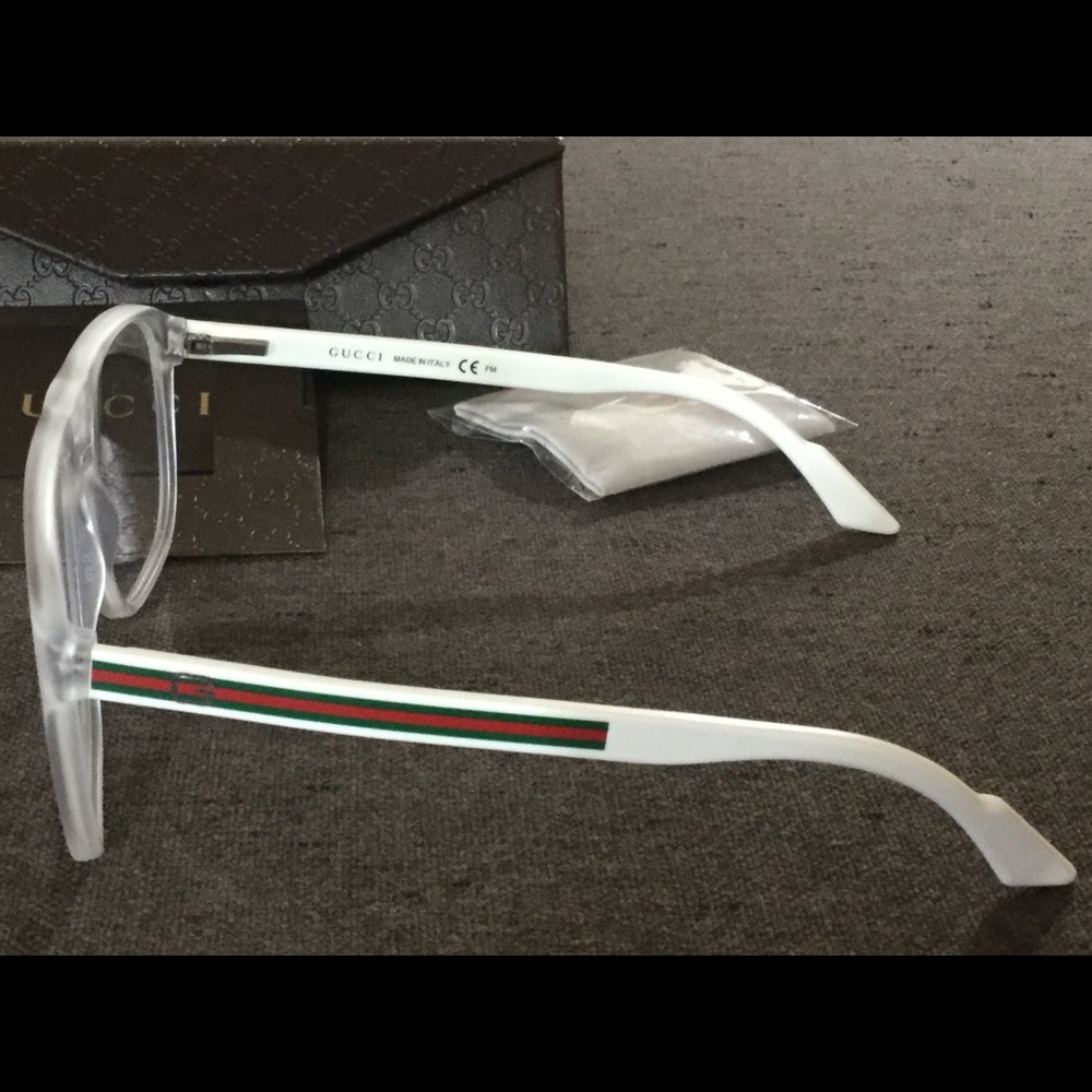 Gucci Glasses Unisex